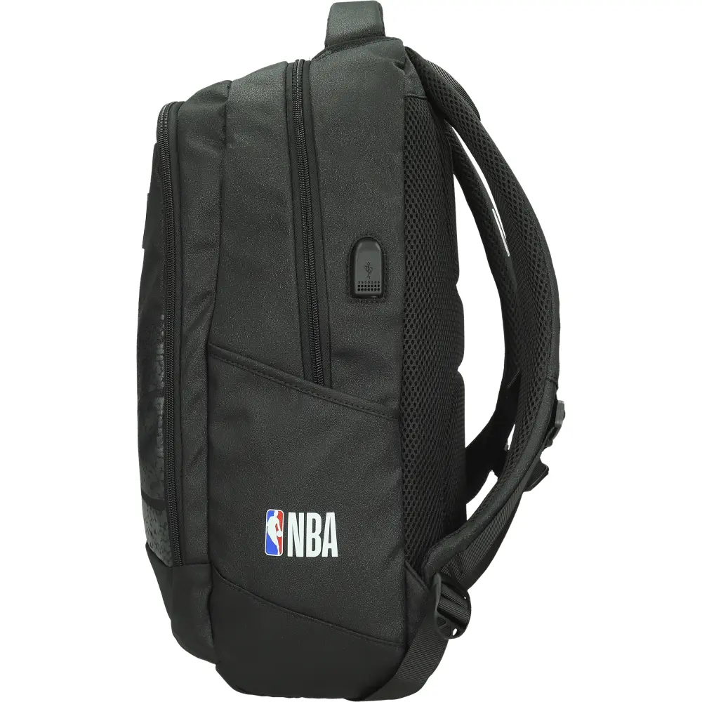 Nahrbtnik round NBA Black