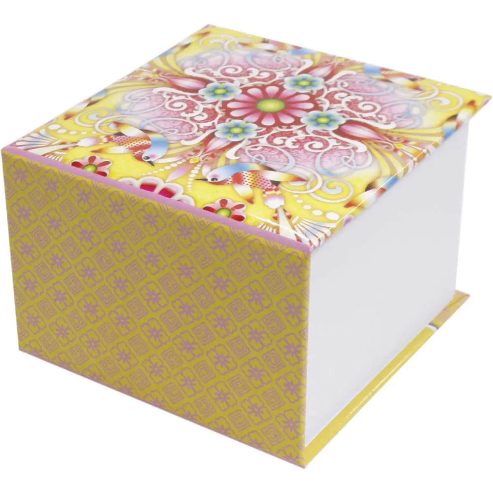 Papirna kocka Catalina Estrada