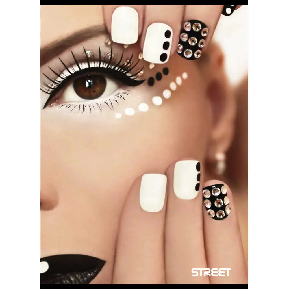 Zvezek Street Chic A4 brezčrtni